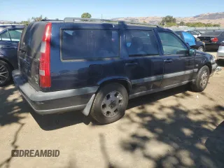 2000 Volvo V70 with VIN YV1LZ56D2Y2667012, listed as a Copart auction lot 70434844 with 121,255 mi miles and Salvage Title. Bid and sale history available at carsss.com. Image 3.