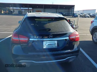 2018 Mercedes-Benz GLA 250 z VIN WDCTG4EB8JJ453945, wystawiony jako IAAI lot #41864754 z przebiegiem 62 890 mil mil oraz . Historia ofert i sprzedaży dostępna na DreamBid. Obrazek 16.