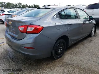 2018 Chevrolet Cruze LT with VIN 1G1BE5SM7J7155492, listed as a Copart auction lot 64747544 with 47,784 mi miles and Salvage Title. Bid and sale history available at carsss.com. Image 3.