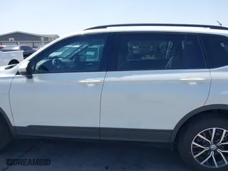 2021 Volkswagen Tiguan S with VIN 3VV1B7AX1MM010320, listed as a IAAI auction lot 41851472 with 45,526 mi miles. Bid and sale history available at carsss.com. Image 15.