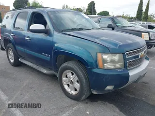 2007 Chevrolet Tahoe LT z VIN 1GNFC13047R332426, wystawiony jako IAAI lot #42079029 z przebiegiem 329 655 mil mil oraz . Historia ofert i sprzedaży dostępna na DreamBid. Obrazek 1.