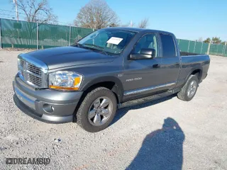 2006 Dodge Ram 1500 SLT with VIN 1D7HU18216S686569, listed as a IAAI auction lot 41833970 with 238,742 mi miles. Bid and sale history available at carsss.com. Image 2.