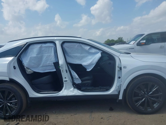 2024 Lexus RX 350 with VIN 2T2BAMCA7RC043492, listed as a IAAI auction lot 42154100 with 6,891 mi miles and . Bid and sale history available at DreamBid. Image 6.