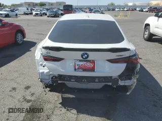 2023 BMW i4 eDrive40 z VIN WBY73AW06PFN86342, wystawiony jako Copart lot #57965313 z przebiegiem 5 244 mil mil oraz . Historia ofert i sprzedaży dostępna na DreamBid. Obrazek 6.