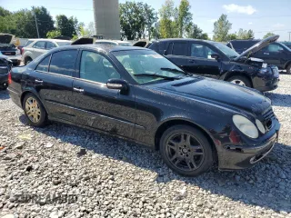 2003 Mercedes-Benz E-Class 3.2L with VIN WDBUF65J03X110125, listed as a Copart auction lot 70762014 with 389,223 mi miles and Clean Title. Bid and sale history available at carsss.com. Image 4.
