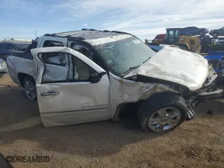 2010 Chevrolet Avalanche LTZ with VIN 3GNVKGE05AG268189, listed as a Copart auction lot 50328095 with 201,998 mi miles and Non Repairable. Bid and sale history available at carsss.com. Image 4.