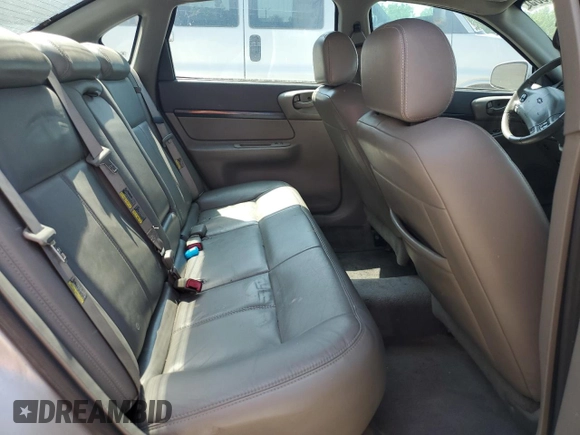 2004 Chevrolet Impala LS z VIN 2G1WH52K049236912, wystawiony jako Copart lot #59404905 z przebiegiem 151 164 mil mil oraz Czysty tytuł • Clean title. Historia ofert i sprzedaży dostępna na DreamBid. Obrazek 10.