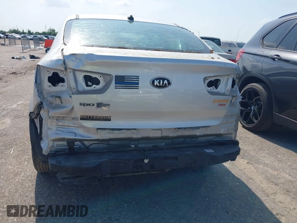 2017 Kia Rio LX z VIN KNADM4A32H6098735, wystawiony jako IAAI lot #42129803 z przebiegiem 38 751 mil mil oraz . Historia ofert i sprzedaży dostępna na DreamBid. Obrazek 6.