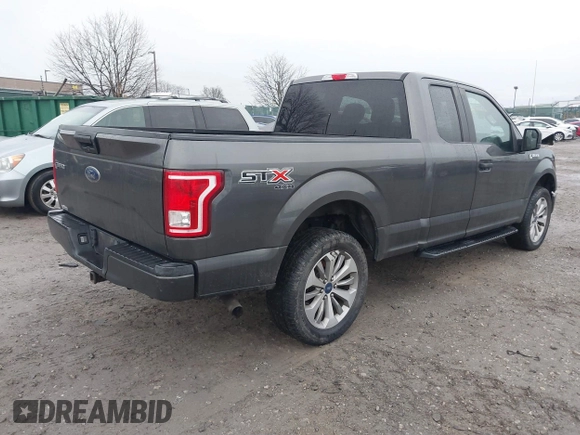 2017 Ford F-150 XL z VIN 1FTFX1EFXHKE03394, wystawiony jako IAAI lot #41471000 z przebiegiem 217 333 mil mil oraz . Historia ofert i sprzedaży dostępna na DreamBid. Obrazek 4.