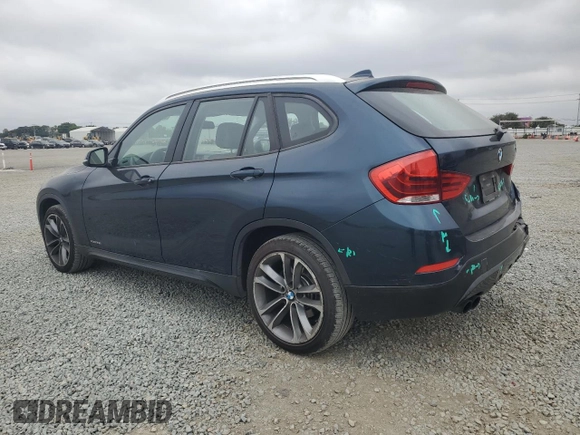 2013 BMW X1 xDrive28i z VIN WBAVL1C5XDVR85326, wystawiony jako Copart lot #58524225 z przebiegiem 138 389 mil mil oraz Szkoda całkowita • Salvage title. Historia ofert i sprzedaży dostępna na DreamBid. Obrazek 2.