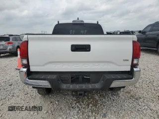 2023 Toyota Tacoma SR5 z VIN 3TMAZ5CN2PM209813, wystawiony jako Copart lot #53946645 z przebiegiem 23 411 mil mil oraz Szkody całkowita. Historia ofert i sprzedaży dostępna na DreamBid. Obrazek 6.