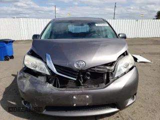 2011 Toyota Sienna with VIN 5TDZK3DC1BS024475, listed as a Copart auction lot 52935365 with 187,063 mi miles and Clean Title. Bid and sale history available at carsss.com. Image 5.