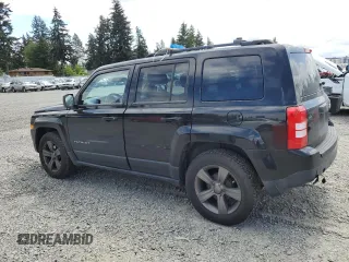2014 Jeep Patriot High Altitude z VIN 1C4NJPFA3ED927621, wystawiony jako Copart lot #56901125 z przebiegiem 89 031 mil mil oraz Szkoda całkowita • Salvage title. Historia ofert i sprzedaży dostępna na DreamBid. Obrazek 2.
