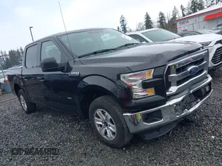 2015 Ford F-150 XL with VIN 1FTEW1CG6FFA58977, listed as a IAAI auction lot 41986637 with 137,823 mi miles. Bid and sale history available at carsss.com. Image 1.