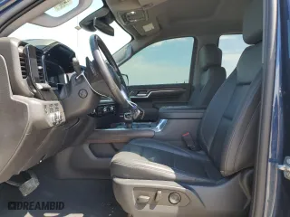 2022 GMC Sierra 1500 SLT with VIN 3GTUUDET4NG523847, listed as a Copart auction lot 68015664 with 62,622 mi miles and Salvage Title. Bid and sale history available at carsss.com. Image 7.