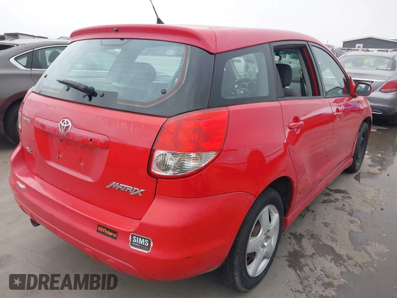 2003 Toyota Matrix Std with VIN 2T1KR32E03C161001, listed as a IAAI auction lot 41915551 with 100,630 mi miles. Bid and sale history available at carsss.com. Image 4.