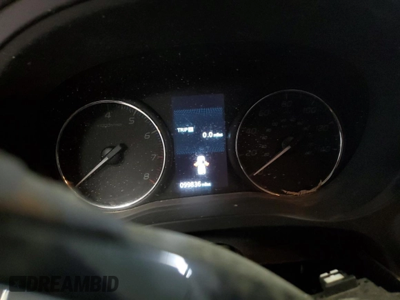 2020 Mitsubishi Outlander ES z VIN JA4AZ3A35LZ017231, wystawiony jako Copart lot #57360935 z przebiegiem 99 836 mil mil oraz Czysty tytuł • Clean title. Historia ofert i sprzedaży dostępna na DreamBid. Obrazek 9.