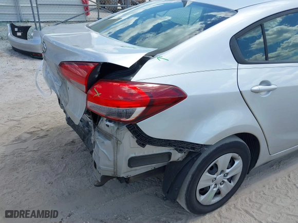 2018 Kia Forte S with VIN 3KPFL4A78JE179627, listed as a IAAI auction lot 41902462 with 103,090 mi miles. Bid and sale history available at carsss.com. Image 21.