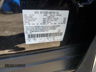 2025 Ford Explorer Active z VIN 1FMUK8DH1SGB27047, wystawiony jako Copart lot #56142875 z przebiegiem 1 699 mil mil oraz Szkoda całkowita • Salvage title. Historia ofert i sprzedaży dostępna na DreamBid. Obrazek 13.