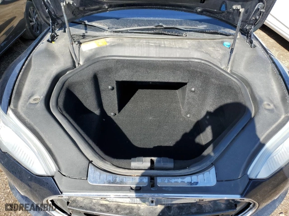 2013 Tesla Model S with VIN 5YJSA1CN1DFP13130, listed as a Copart auction lot 49703475 with 227,093 mi miles and Salvage Title. Bid and sale history available at carsss.com. Image 12.