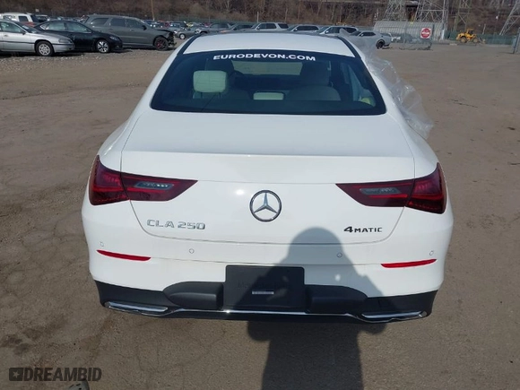 2025 Mercedes-Benz CLA with VIN W1K5J4HB5SN499292, listed as a IAAI auction lot 41691270 with NaN miles. Bid and sale history available at carsss.com. Image 17.