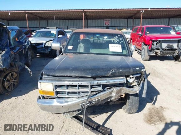 1994 Dodge Dakota z VIN 1B7GL23Y3RS666631, wystawiony jako IAAI lot #41767014 z przebiegiem 236 956 mil mil oraz . Historia ofert i sprzedaży dostępna na DreamBid. Obrazek 16.