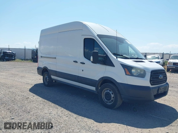 2015 Ford Transit z VIN 1FTNR2XM3FKB08495, wystawiony jako IAAI lot #42552135 z przebiegiem 235 461 mil mil oraz . Historia ofert i sprzedaży dostępna na DreamBid. Obrazek 1.
