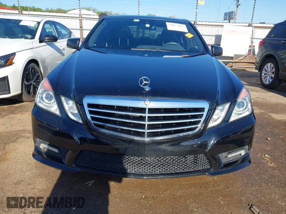 2010 Mercedes-Benz E 350 Luxury with VIN WDDHF5GB1AA223140, listed as a IAAI auction lot 42073965 with 81,656 mi miles and . Bid and sale history available at carsss.com. Image 12.