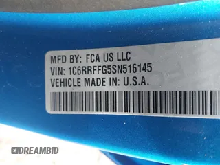 2025 Ram 1500 Big Horn z VIN 1C6RRFFG5SN516145, wystawiony jako IAAI lot #41040685 z przebiegiem 5 125 mil mil oraz . Historia ofert i sprzedaży dostępna na DreamBid. Obrazek 9.