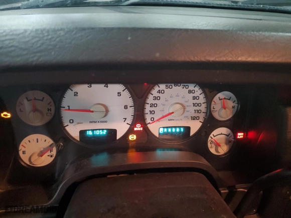 2005 Dodge Ram 1500 SLT with VIN 1D7HU18D35S124592, listed as a Copart auction lot 47404925 with 161,052 mi miles and Salvage Title. Bid and sale history available at carsss.com. Image 9.