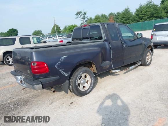 2000 Ford F-150 XL с VIN 2FTZX0722YCA70985, выставлен на аукционе IAAI как лот 42476412 с пробегом 171 033 миль миль и . История ставок и продаж доступна на DreamBid. Изображение 4.