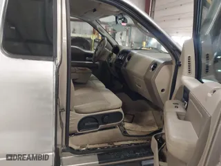 2005 Ford F-150 XL with VIN 1FTRF12W15NA18935, listed as a IAAI auction lot 41942570 with 152,708 mi miles. Bid and sale history available at carsss.com. Image 5.
