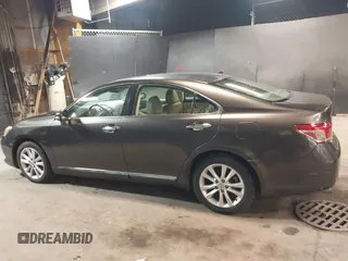 2010 Lexus ES 330 with VIN JTHBK1EG2A2412570, listed as a IAAI auction lot 41433767 with 116,094 mi miles and . Bid and sale history available at DreamBid. Image 14.