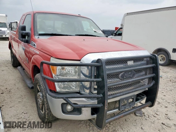 2012 Ford F-250 XL z VIN 1FT7X2ATXCEB00029, wystawiony jako Copart lot #57096425 z przebiegiem 353 590 mil mil oraz Czysty tytuł • Clean title. Historia ofert i sprzedaży dostępna na DreamBid. Obrazek 4.