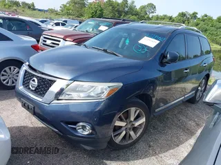 2014 Nissan Pathfinder S z VIN 5N1AR2MMXEC691638, wystawiony jako IAAI lot #42294429 z przebiegiem 155 019 mil mil oraz . Historia ofert i sprzedaży dostępna na DreamBid. Obrazek 2.