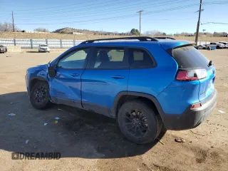 2023 Jeep Cherokee Altitude Lux with VIN 1C4PJMMB2PD112915, listed as a Copart auction lot 43702445 with 44,401 mi miles and Salvage Title. Bid and sale history available at carsss.com. Image 2.