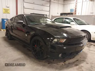 2011 Ford Mustang V6 with VIN 1ZVBP8AM4B5152094, listed as a IAAI auction lot 41763973 with 100,744 mi miles and . Bid and sale history available at carsss.com. Image 1.