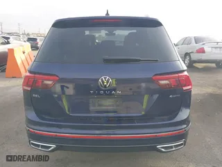 2022 Volkswagen Tiguan SEL R-Line with VIN 3VV4B7AX3NM154238, listed as a IAAI auction lot 40995659 with 23,437 mi miles. Bid and sale history available at carsss.com. Image 16.