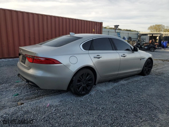 2016 Jaguar XF 35t Premium with VIN SAJBJ4BV4GCY18184, listed as a Copart auction lot 50771505 with NaN miles and Clean Title. Bid and sale history available at carsss.com. Image 3.