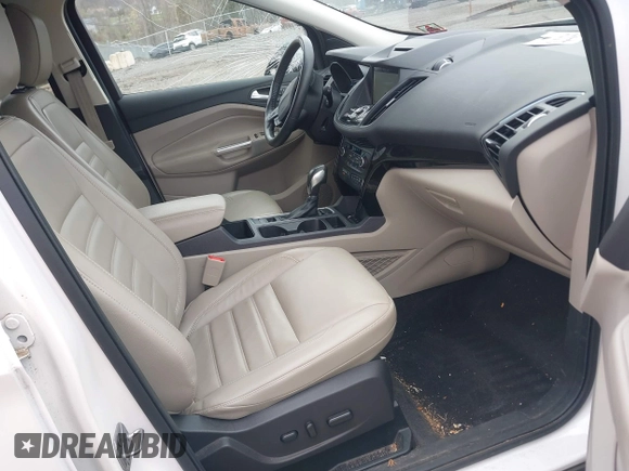 2018 Ford Escape Titanium with VIN 1FMCU9J90JUD53380, listed as a IAAI auction lot 42042802 with 30,371 mi miles and . Bid and sale history available at DreamBid. Image 5.