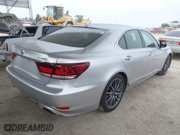 2013 Lexus LS 460 with VIN JTHBL5EF2D5121288, listed as a IAAI auction lot 41626678 with 142,132 mi miles and . Bid and sale history available at DreamBid. Image 4.