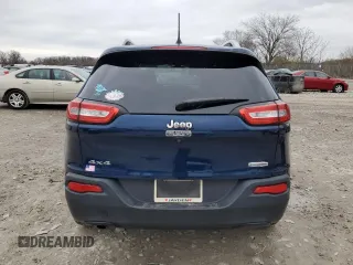 2018 Jeep Cherokee Latitude Plus with VIN 1C4PJMLB9JD521650, listed as a Copart auction lot 80287484 with 131,976 mi miles and Non Repairable. Bid and sale history available at DreamBid. Image 6.