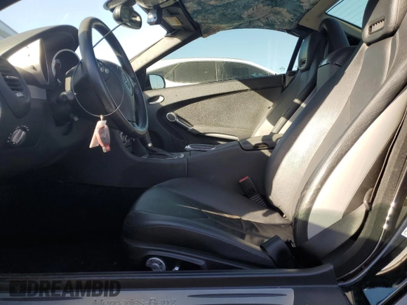 2006 Mercedes-Benz SLK 280 z VIN WDBWK54F86F115935, wystawiony jako Copart lot #88819205 z przebiegiem 55 947 mil mil oraz Szkody całkowita. Historia ofert i sprzedaży dostępna na DreamBid. Obrazek 7.