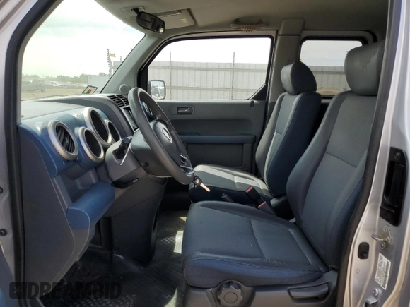 2005 Honda Element LX with VIN 5J6YH17375L017833, listed as a Copart auction lot 56944194 with 185,710 mi miles and Clean Title. Bid and sale history available at DreamBid. Image 7.