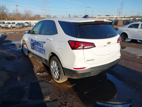 2024 Chevrolet Equinox LS with VIN 3GNAXHEG8RL207201, listed as a IAAI auction lot 41791730 with 27,667 mi miles. Bid and sale history available at carsss.com. Image 3.