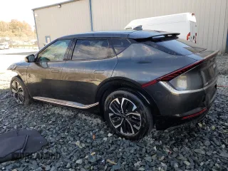 2023 Kia EV6 Wind with VIN KNDC34LA7P5604075, listed as a Copart auction lot 79057564 with 18,087 mi miles and Clean Title. Bid and sale history available at carsss.com. Image 2.