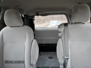 2017 Toyota Sienna LE Auto Access Seat с VIN 5TDKZ3DC5HS839932, выставлен на аукционе Copart как лот 53043735 с пробегом 240 630 миль миль и Чистый • Clean title. История ставок и продаж доступна на DreamBid. Изображение 10.