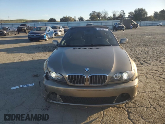 2006 BMW 3 Series 325Ci with VIN WBABW33426PX87764, listed as a Copart auction lot 44919615 with 111,471 mi miles and Salvage Title. Bid and sale history available at carsss.com. Image 5.