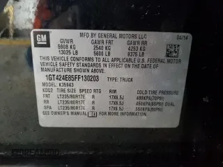 2015 GMC Sierra 3500HD Denali z VIN 1GT424E85FF130203, wystawiony jako Copart lot #84489854 z przebiegiem 211 289 mil mil oraz Szkoda całkowita • Salvage title. Historia ofert i sprzedaży dostępna na DreamBid. Obrazek 12.