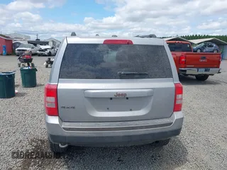 2016 Jeep Patriot Sport with VIN 1C4NJRBB2GD673039, listed as a IAAI auction lot 42385540 with Not provided miles and . Bid and sale history available at DreamBid. Image 16.